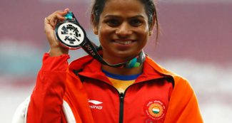 भारत की स्टार एथलीट ने किया चौंकाने वाला खुलासा, गांव की लड़की से है रिश्ता