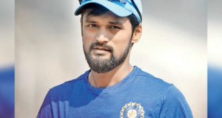 बिहार के बेटे को मिला टीम इंडिया का टेस्ट कैप, क्रिकेट के साथ-साथ पढाई में भी है हीरो