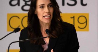 न्‍यूजीलैंड की महिला PM आखिर ऐसा क्‍या कर रही हैं ? देश में कोरोना से अब तक सिर्फ 2 मौत