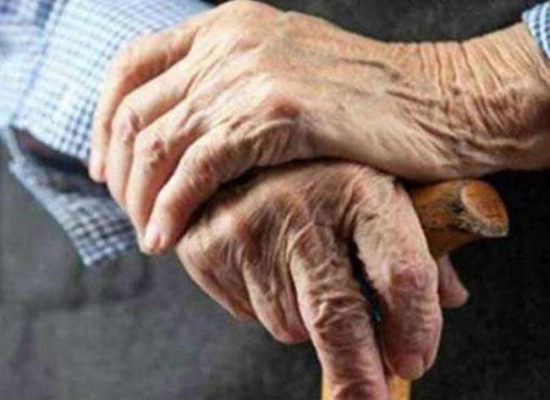 कोरोनाः बुजुर्गो पर भी ध्यान दें