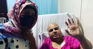 कैंसर का इलाज करा रहीं राखी सावंत की मां का भावुक वीडियो, कहा- ‘सलमान जी थैंक्‍यू बेटा’