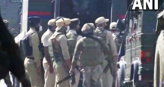 पम्पोर: सुरक्षाबलों के साथ मुठभेड़ में हिजुबल के 2 आतंकी ढेर, गोला-बारुद समेत कई सामग्री बरामद