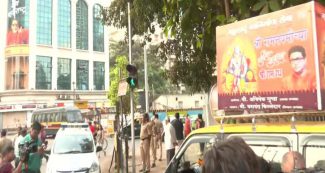 रामनवमी पर शिवसेना भवन के सामने राज ठाकरे के कार्यकर्ताओं ने लगाया लाउडस्पीकर, जानिये वजह