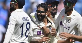 जीत के बाद भी टीम इंडिया को तगड़ा झटका, रविन्द्र जडेजा के खिलाफ ICC का बड़ा एक्शन