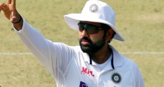 रोहित शर्मा की कप्तानी पर दिग्गज ने सरेआम उठाये सवाल, कहा एक गलती से मैच हार सकता है भारत