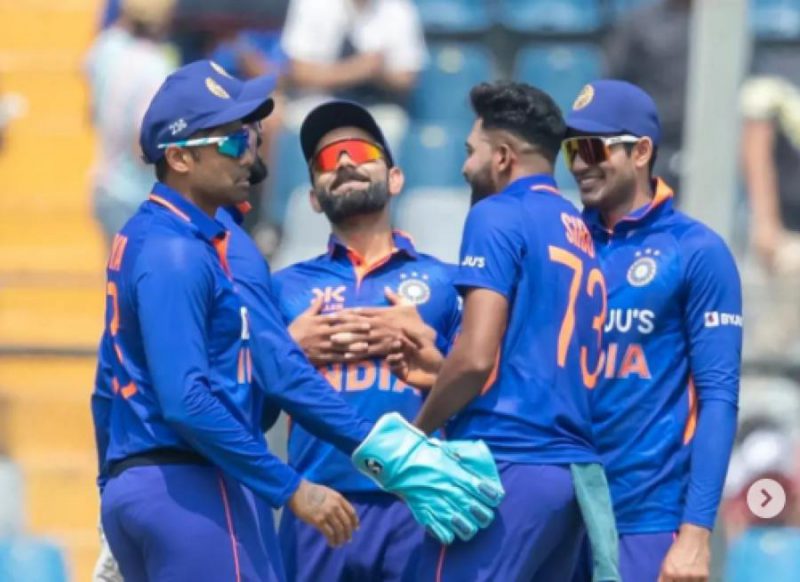शमी और सिराज के आगे बेबस ऑस्ट्रेलिया 188 पर ढेर, भारतीय गेंदबाजों का जलवा