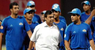 मुकेश अंबानी ने कितने करोड़ में खरीदा था मुंबई इंडियंस की टीम?, आंकड़े चौंका सकते हैं