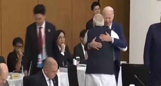 जी7 समिट में विश्व नेताओं के बीच मोदी को देख बाइडेन बढे आगे, दोनों मिले गले, वीडियो