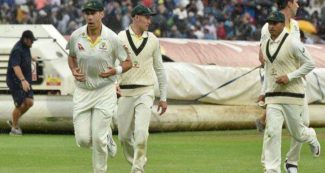 एशेज टेस्ट- 28 पर 2 गंवा अंग्रेज टीम बैकफुट पर, रिकी पोंटिंग ने कहा इस खिलाड़ी का बड़ा रोल
